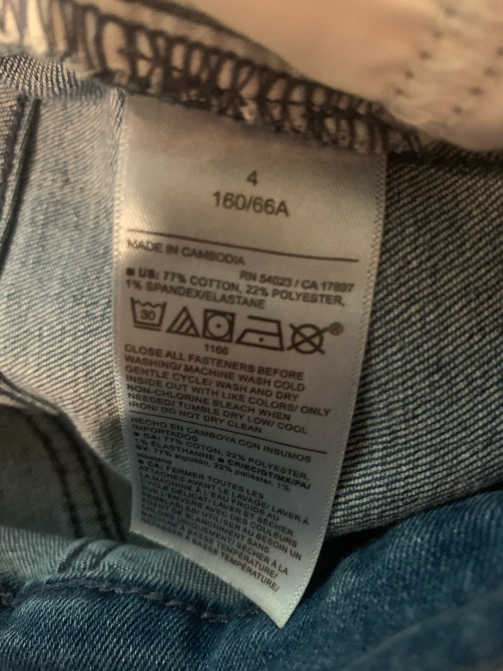 Old Navy Medium Blue Straight-Leg Women’s Jeans - Picture 3 of 3